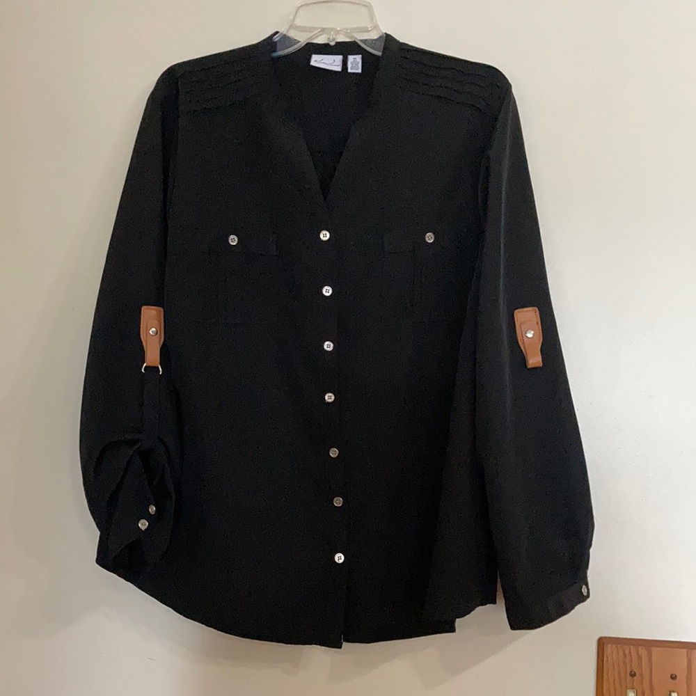 🇺🇸Kim Rogers Black Shirt Size XL 3/4 sleeves or long sleeve